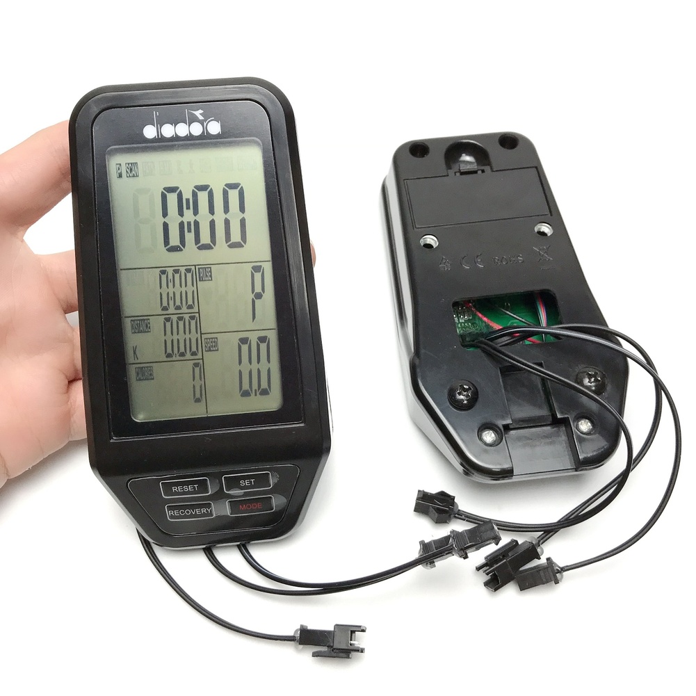 شاشة عرض كمبيوتر دراجة التماري - مراجعة Home Gym Hyrox وسعره