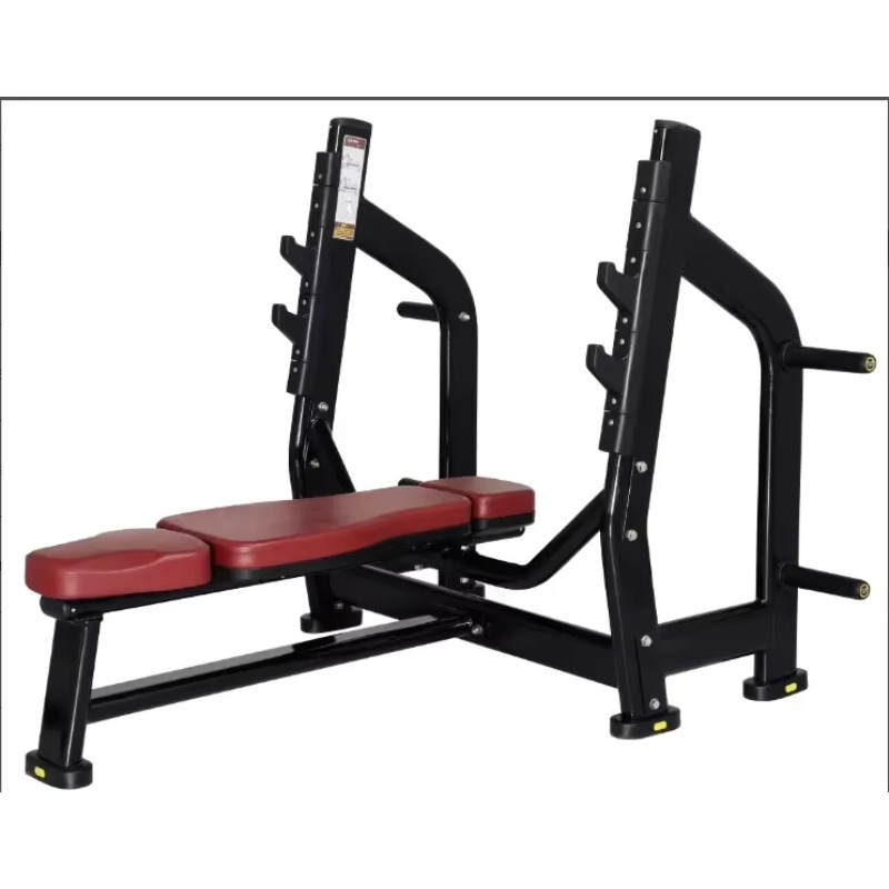 مدرب للياقة البدنية في صالة ال - مراجعة Home Gym Bench وسعره