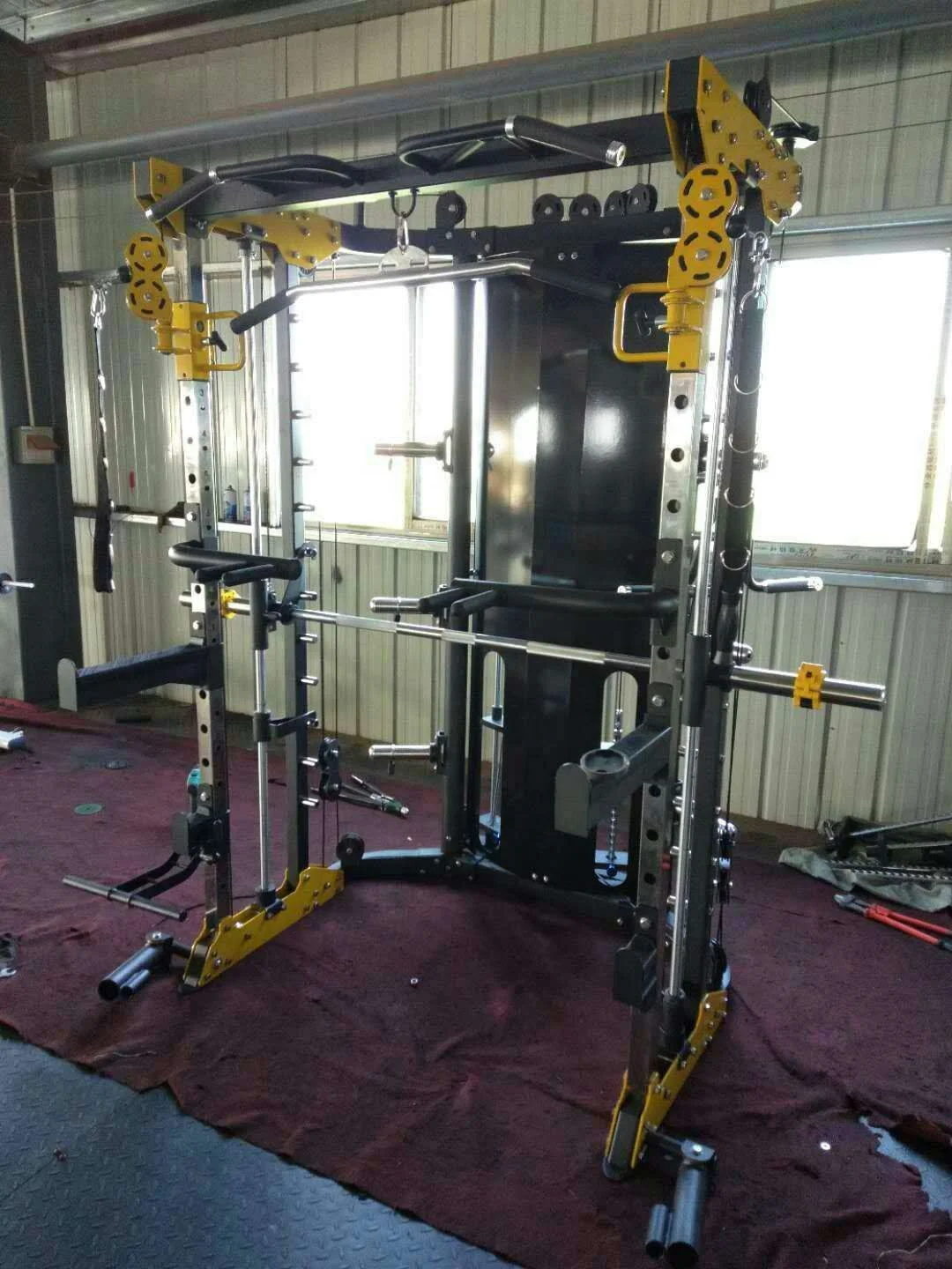 جهاز رياضي منزلي متعدد الوظائف - مراجعة Home Gym With Smith Machine وسعره
